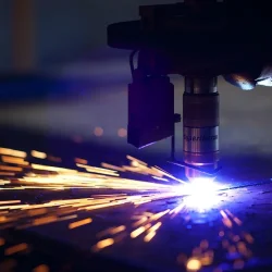 Плазмова різка металу