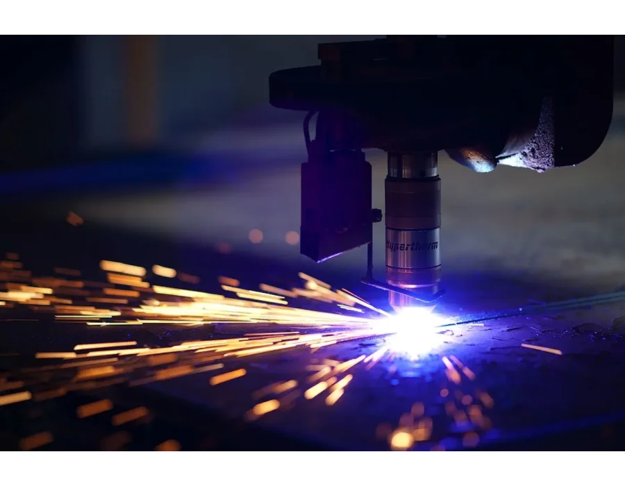 Плазмова різка металу